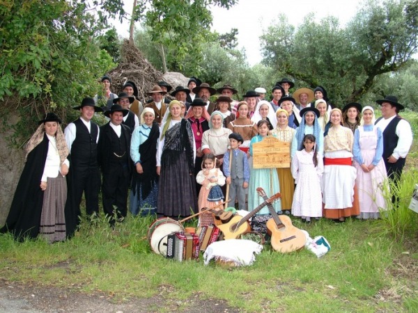 Grupo Folclórico da Associação Cultural e Recreativa da Pouca Pena